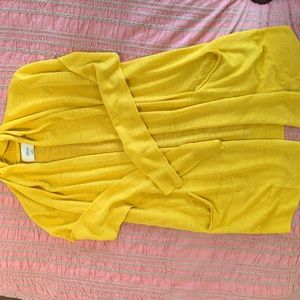 Wilfred BNWOT linen open summer sweater in goldenrod. Size xs.